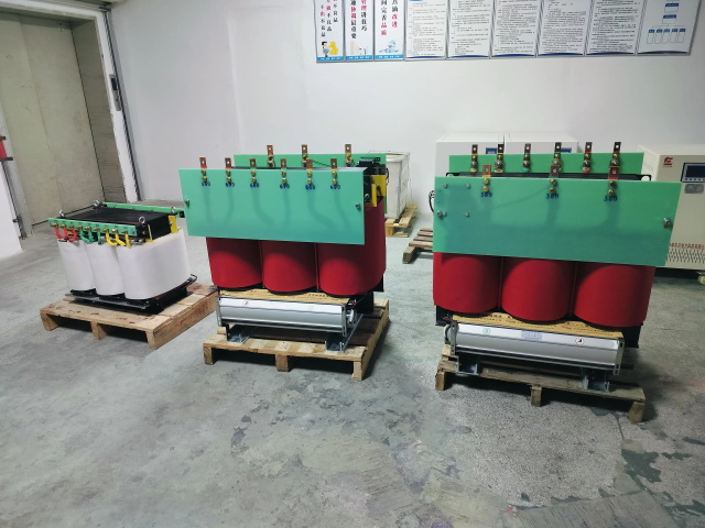 安化KS11-1000KVA矿用变压器
